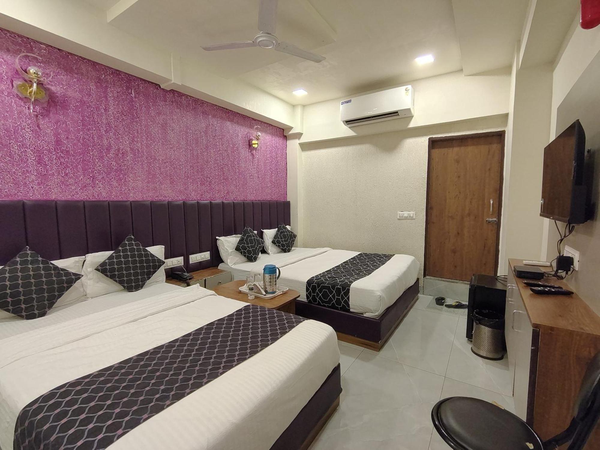 Hotel Avadh Palace, Subhash Bridge, Rto Circle, Ahmedabad Extérieur photo