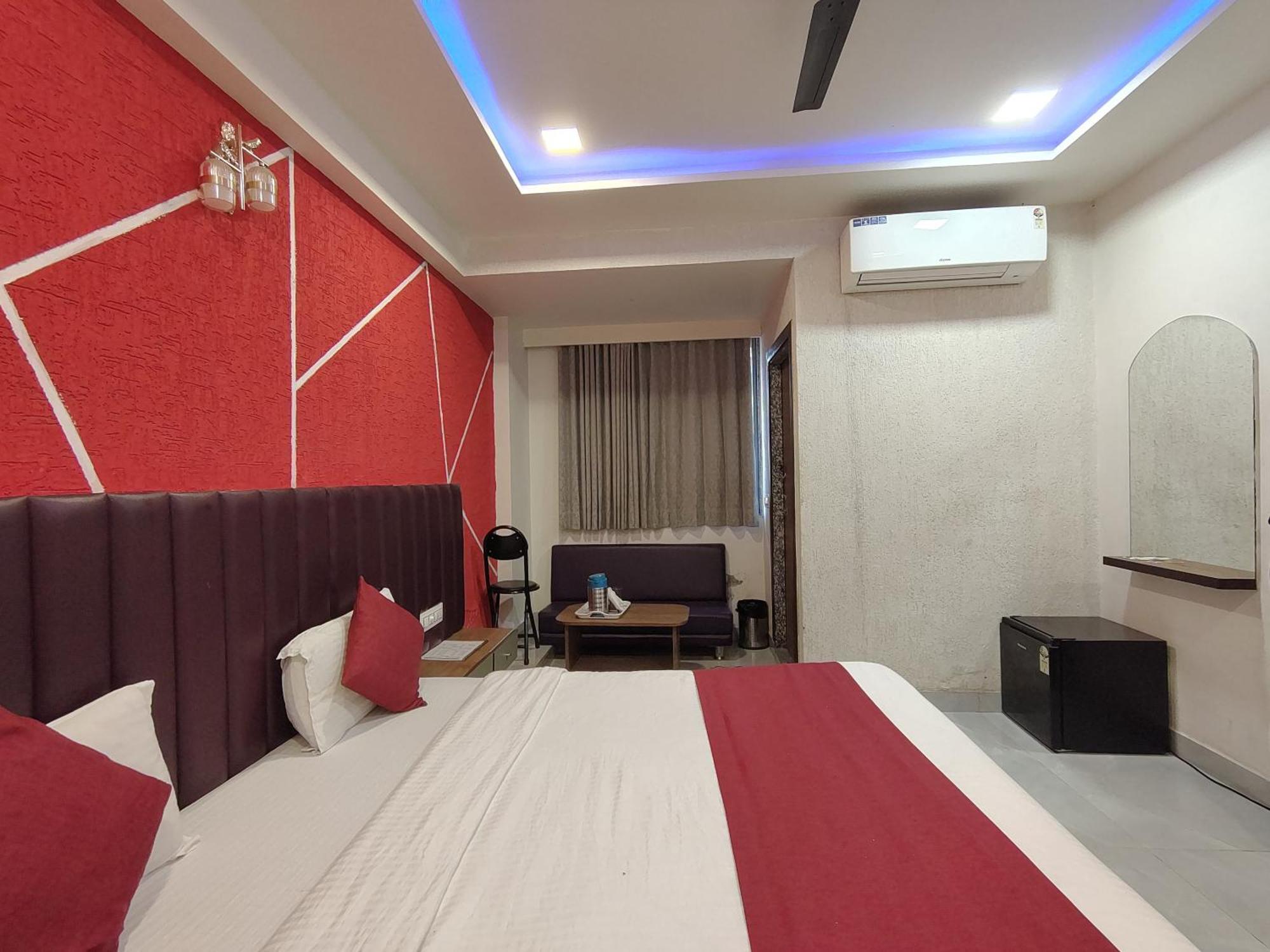 Hotel Avadh Palace, Subhash Bridge, Rto Circle, Ahmedabad Extérieur photo